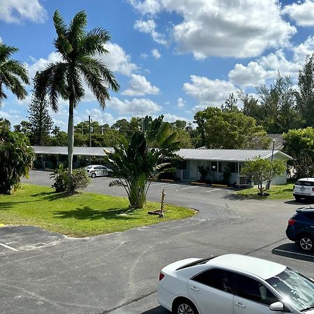 Conty'S Motel Napoli Bagian luar foto