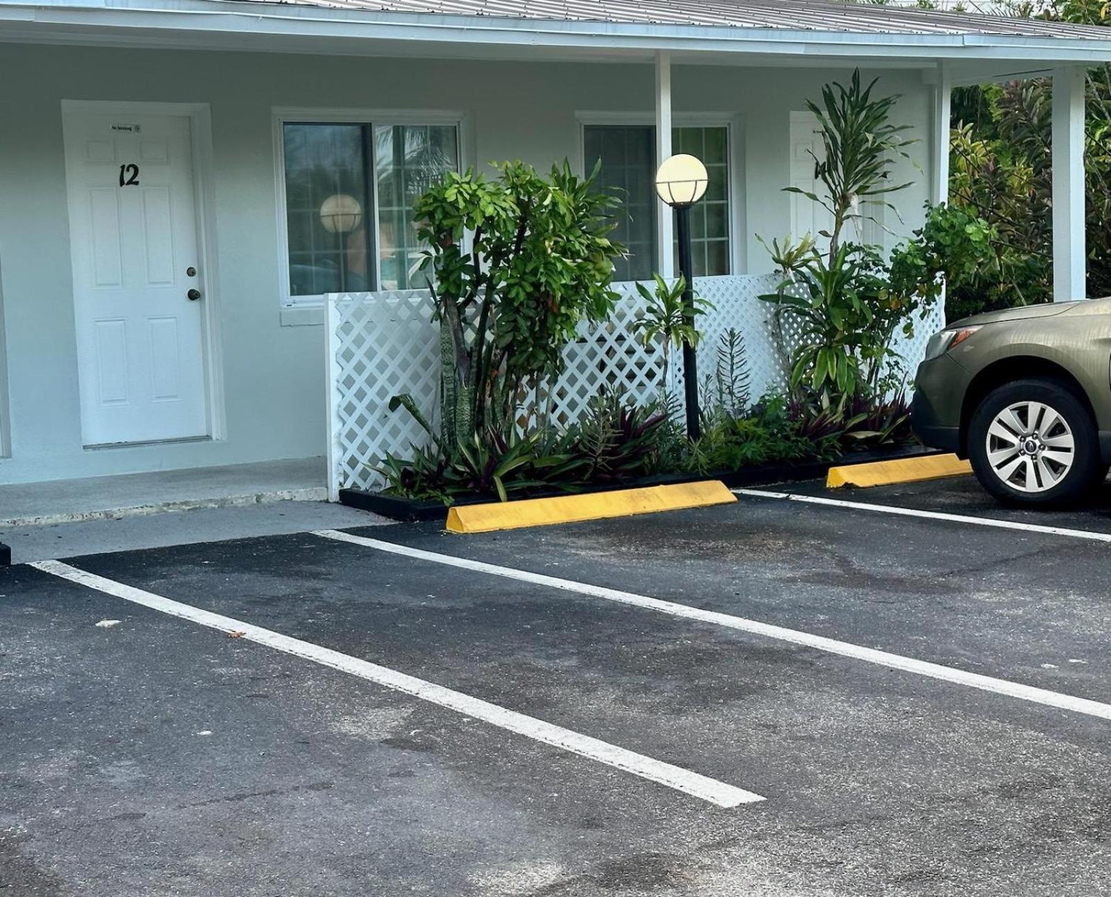 Conty'S Motel Napoli Bagian luar foto