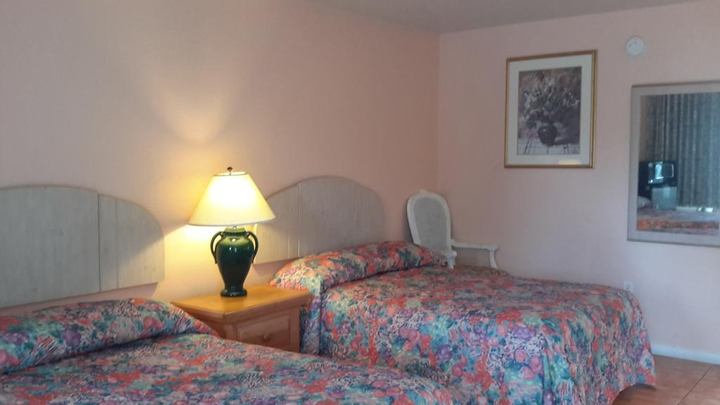 Conty'S Motel Napoli Bagian luar foto