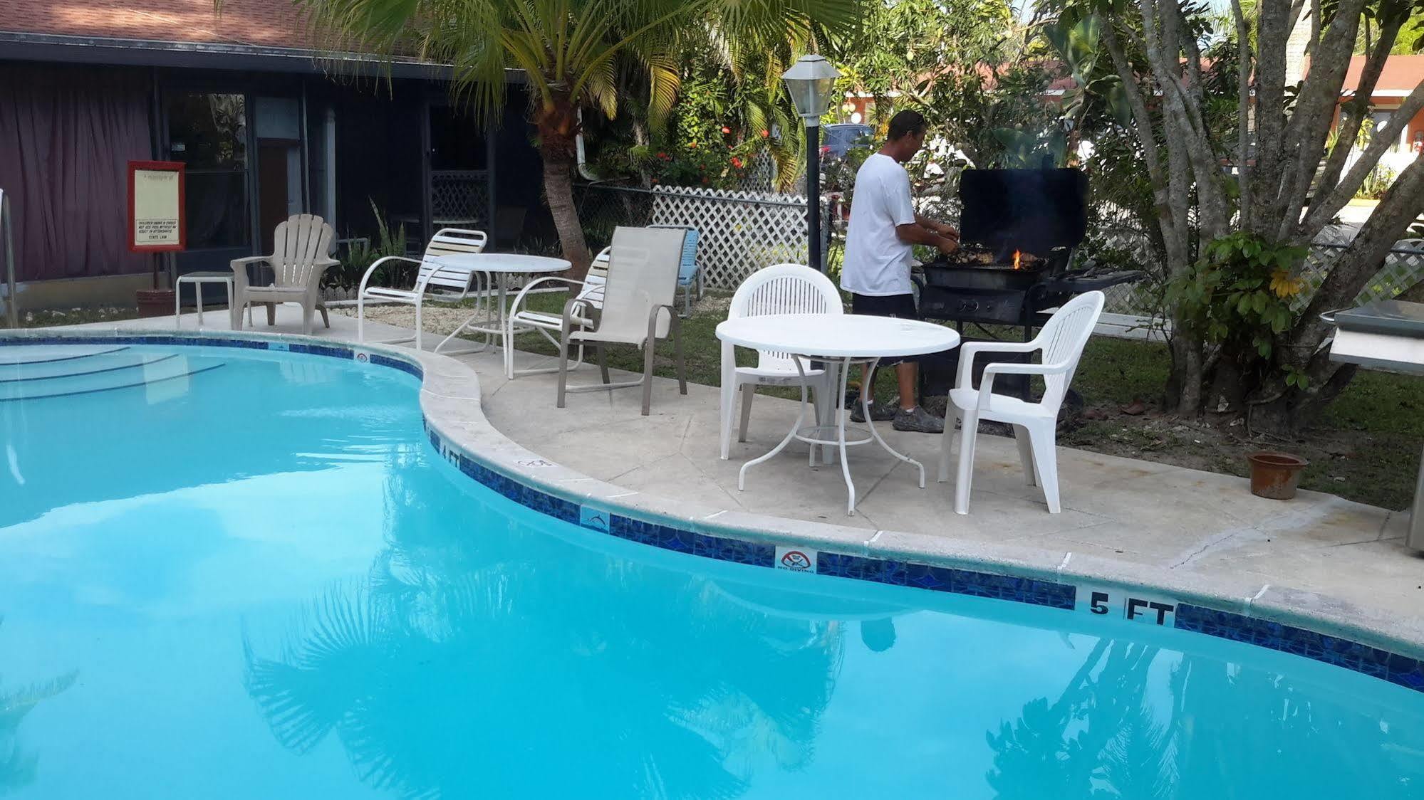 Conty'S Motel Napoli Bagian luar foto